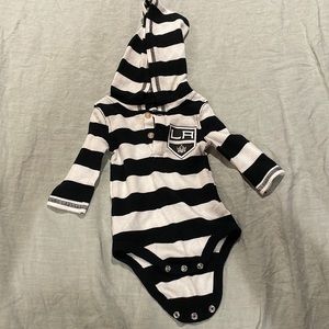 0-3 months baby LA KINGS Onesie